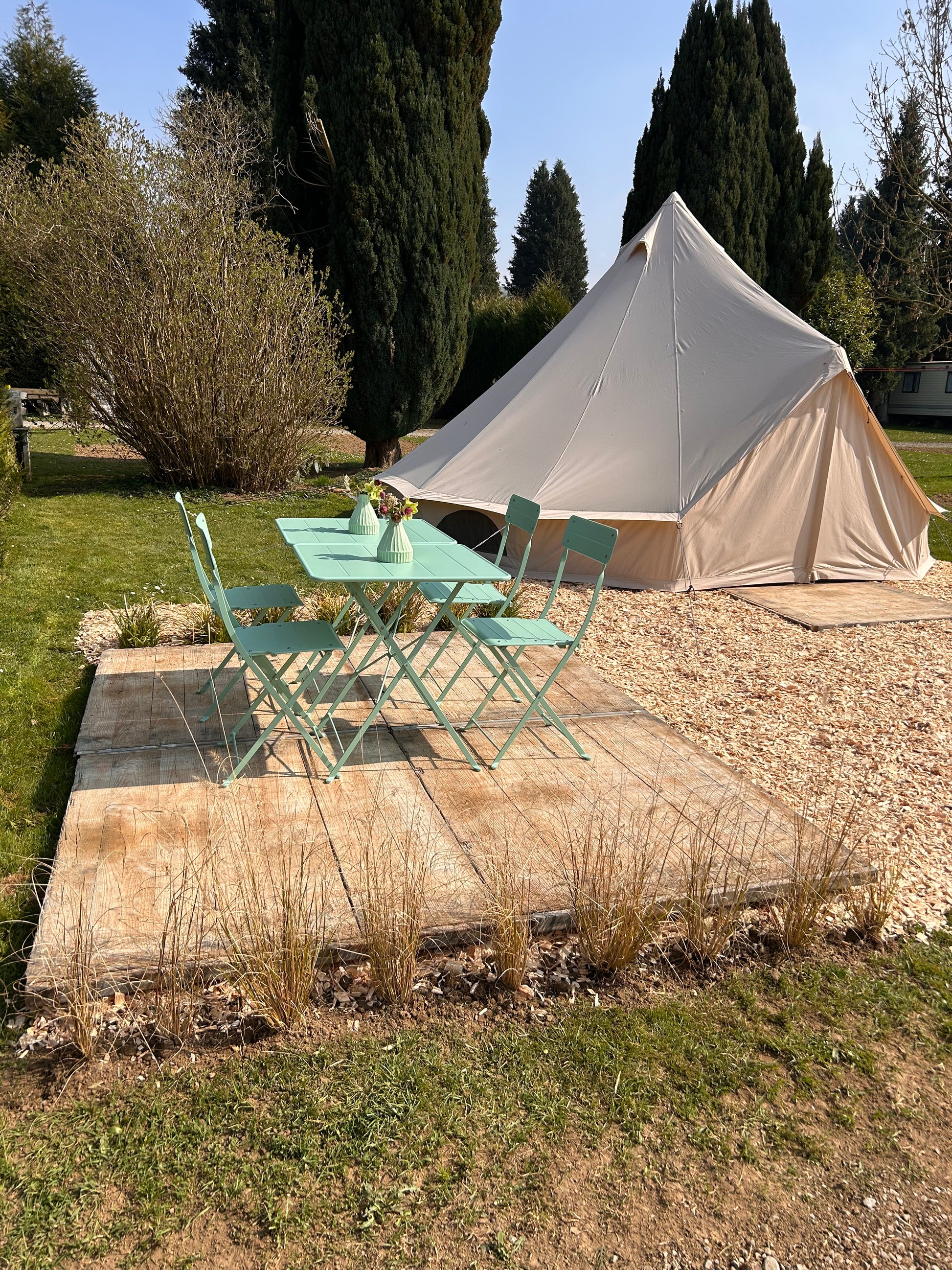 tent voor 4 personen Glamping Tent 4 Personen – LesArpentsVerts